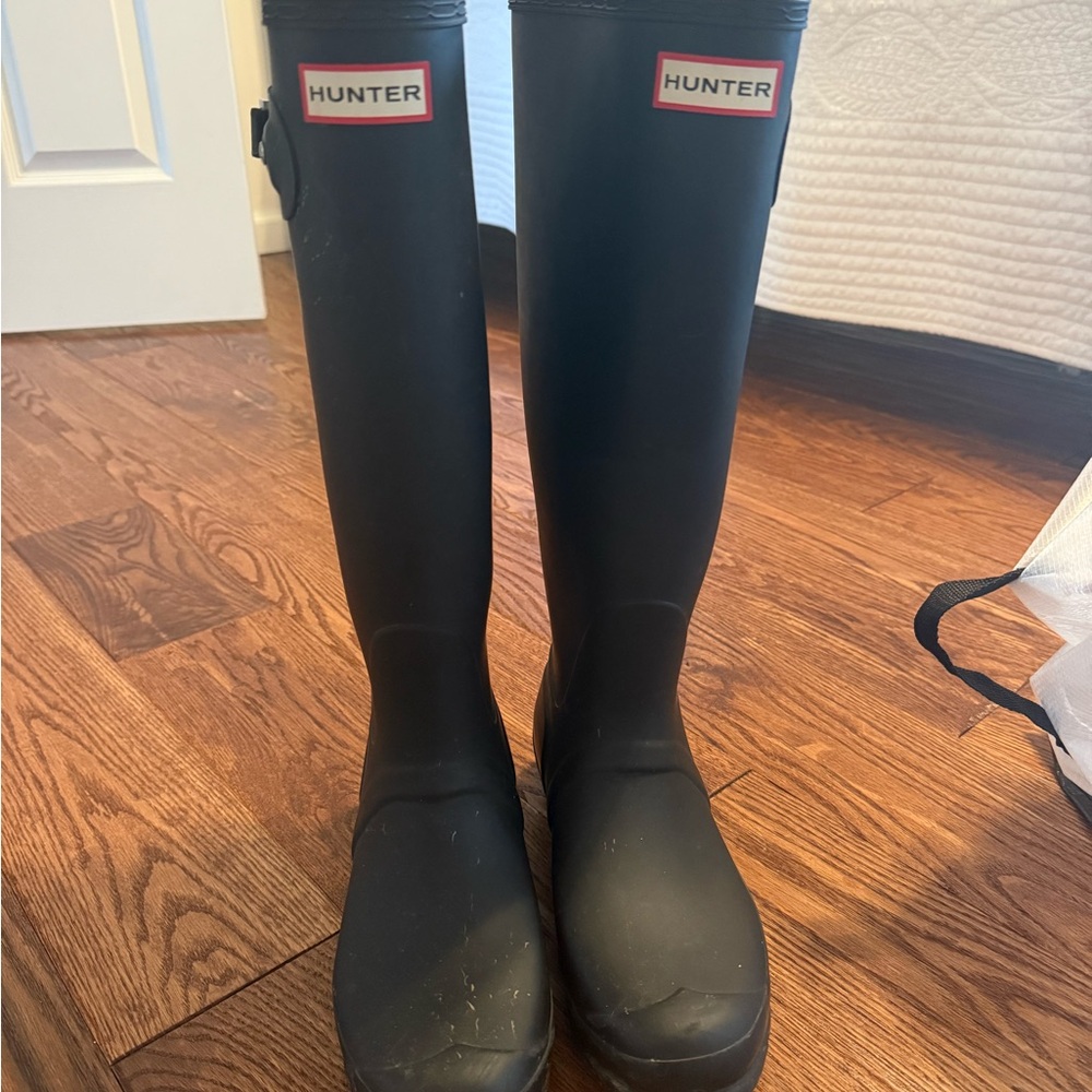 Hunter Classic Black Rain Boots